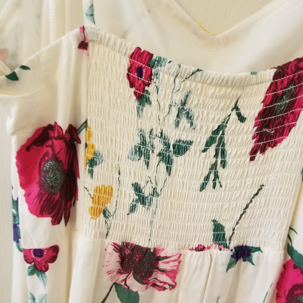 Cream floral midi dress, size M - Picture 3 of 11